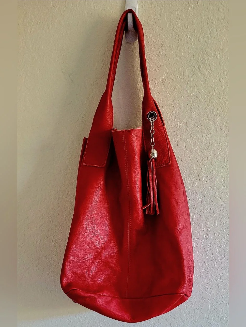 Nardelli Red Leather Tassel Hobo Shoulder Slough Bag. Medium. Boho Indie Sleaze.